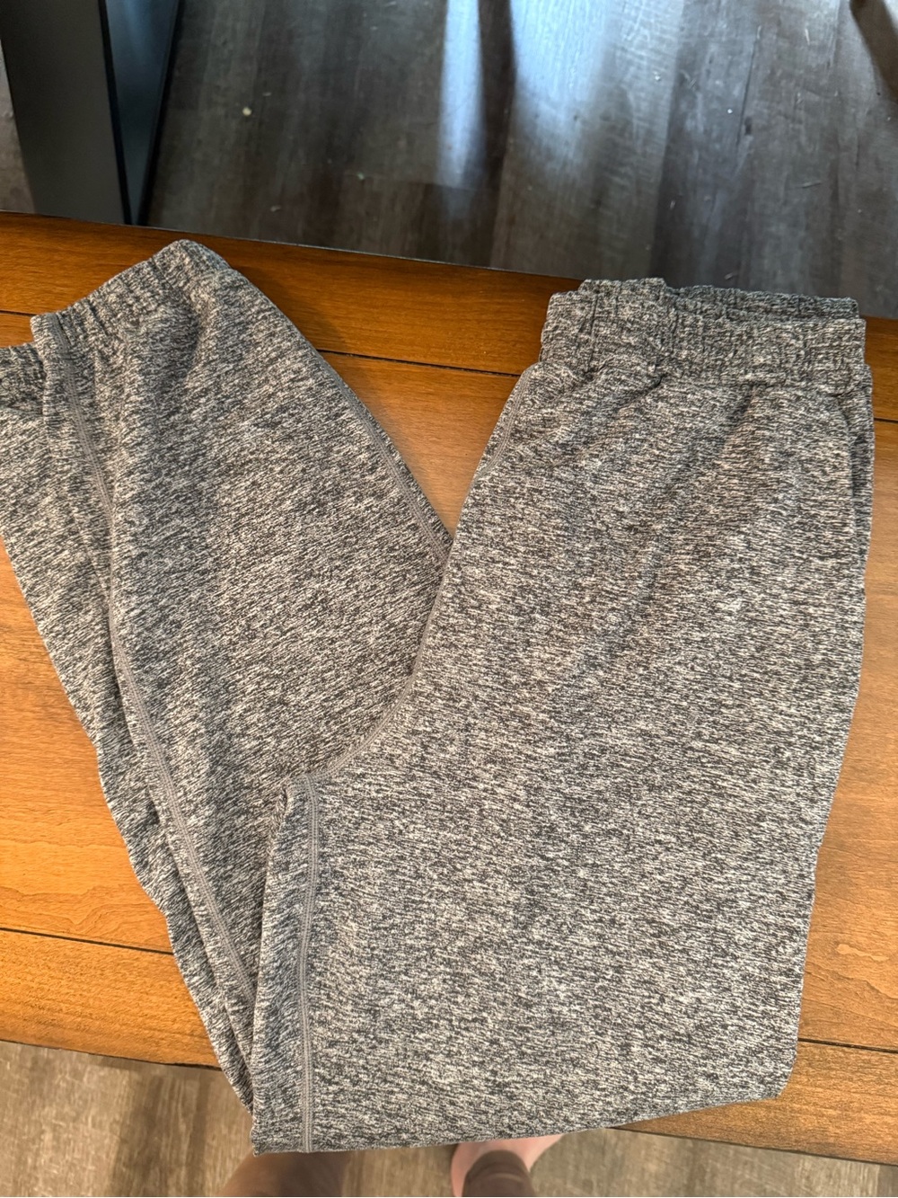 Vuori Gray Heather Jogger Pants